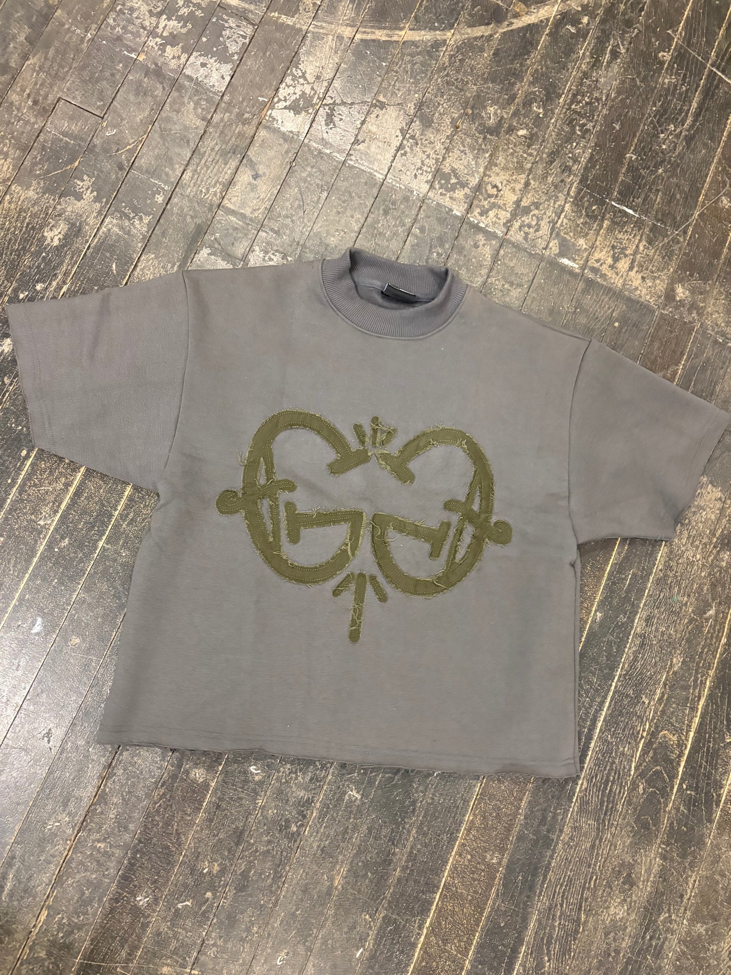 GG Distressed Tee