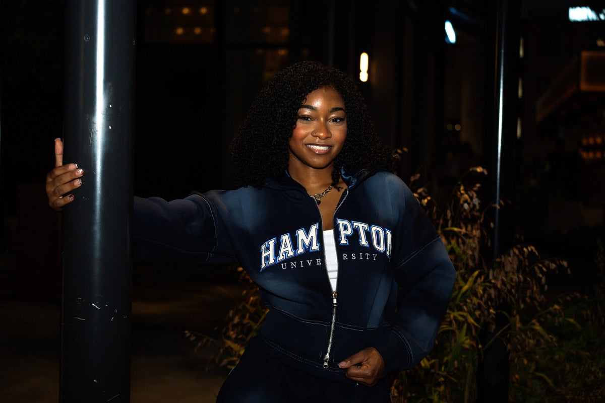 172 Hampton Standard Cropped Hoodie